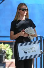 ROSIE HUNTINGTON-WHITELEY Shopping at Couture Kids in West Hollywood 05/24/2019