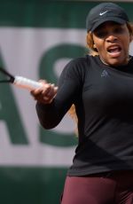 SERENA WILLIAMS Practises at Roland Garros French Open Tournament in Paris 05/24/2019