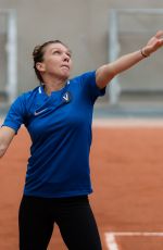 SIMONA HALEP Practises at Roland Garros French Open Tournament in Paris 05/21/2019