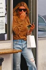 SOFIA RICHIE Leaves a Medical Building in Beverly Hills 05/21/2019