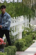 SOPHIE TURNER and Joe Jonas Arrives in Los Angeles after Their Wedding in Las Vegas 05/02/2019