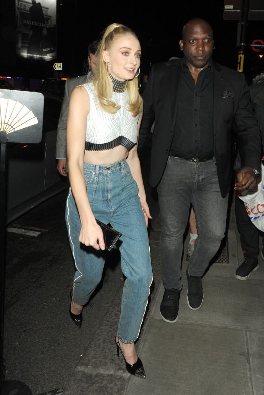 SOPHIE TURNER Arrives at Her Hotel in London 05/22/2019