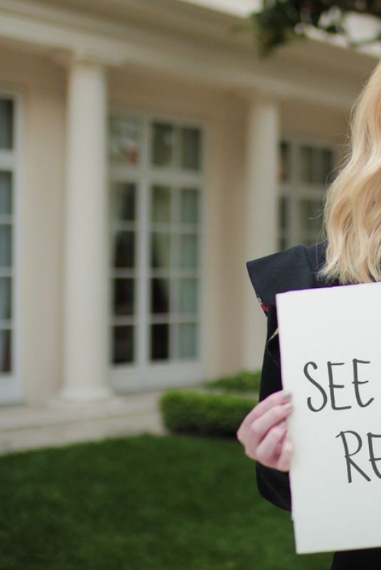 SOPHIE TURNER for Omaze, April 2019