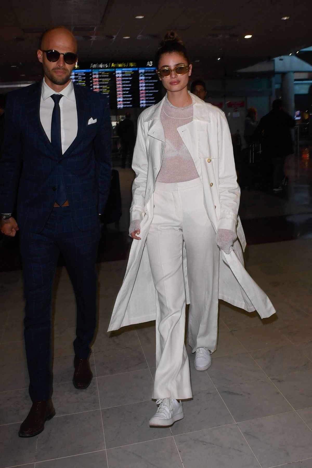 taylor-hill-arrives-at-nice-airport-05-16-2019-4.jpg