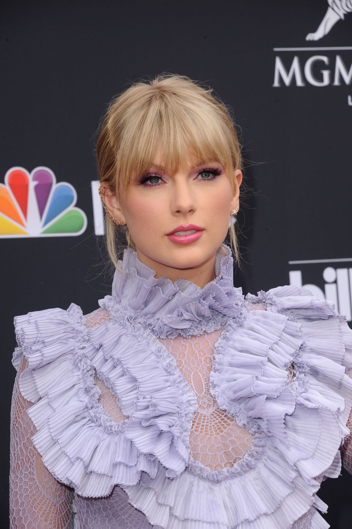Taylor Swift At 2019 Billboard Music Awards In Las Vegas 05