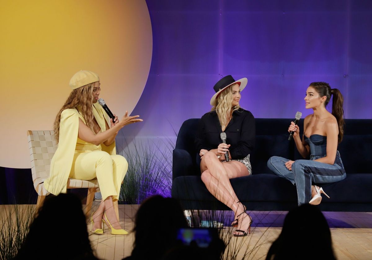 tyra-banks-kate-upton-and-olivia-culpo-at-sports-illustrated-swimsuit-on-location-at-ice-palace-in-miami-05-11-2019-6.jpg