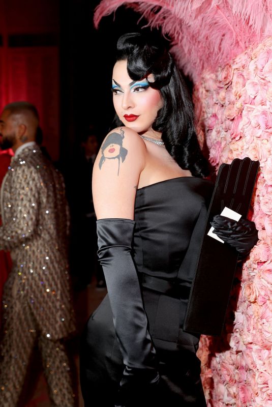 VIOLET CHACHKI at 2019 Met Gala in New York 05/06/2019