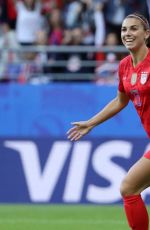 ALEX MORGAN at Fifa World Cup USA vs. Thailand in Reims 06/11/2019