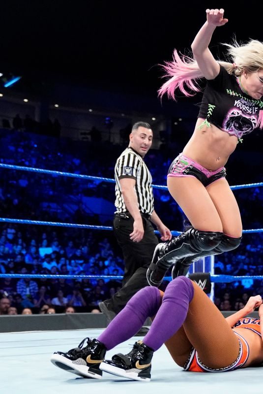 ALEXA BLISS – WWE Smackdown in Laredo 06/04/2019