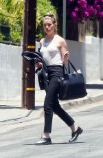 AMBER HEARD Arrives at Her Home in Los Angeles 06/09/2019