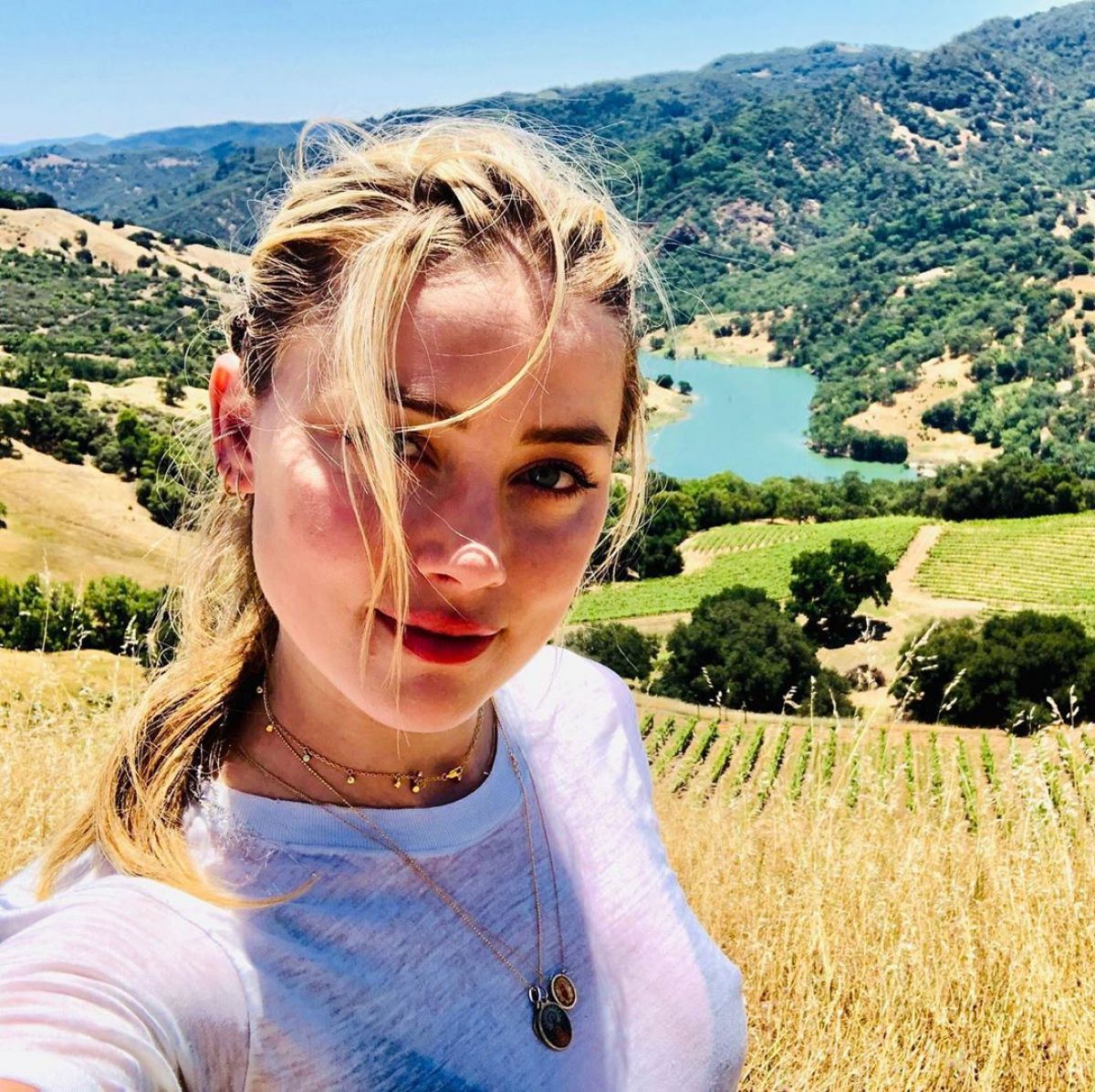 Amber Heard In Sonoma Instagram Pictures 06102019 Hawtcelebs