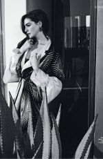 ANNE HATHAWAY in D La Repubblica Magazine, June 2019
