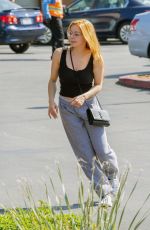 ARIEL WINTER Shopping at Maxwell Dog in Studio City 05/31/2019