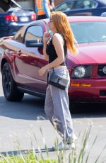 ARIEL WINTER Shopping at Maxwell Dog in Studio City 05/31/2019