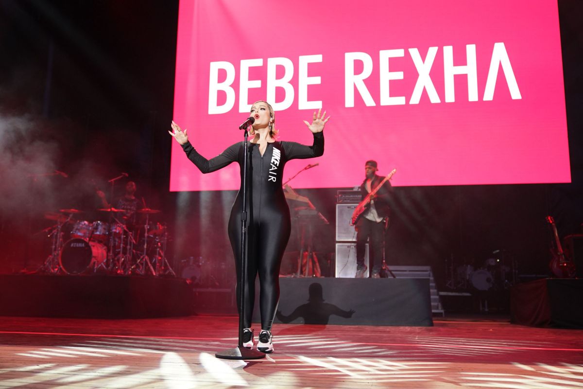 bebe-rexha-performs-at-2019-103.5-ktu-ktuphoria-in-wantagh-06-16-2019-11.jpg
