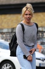 BILLIE PIPER Out and About in Primrose Hill 06/20/2019