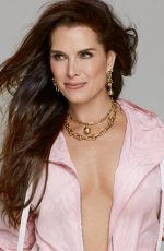 BROOKE SHIELDS for Stella Magazine, January 2019