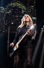 CARRIE UNDERWOOD Performs at Fiserv Forum in Milwaukee 06/20/2019