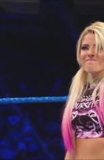 CHARLOTTE FLAIR, ALEXA BLISS and CARMELLA - Triple Threat Match 06/04/2019