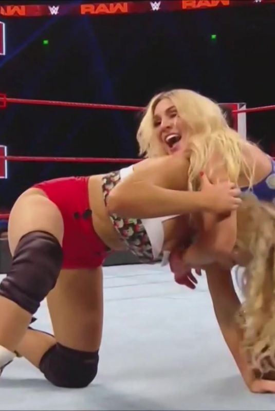 CHARLOTTE FLAIR vs LACEY EVANS – A Worked Shoot Match 06/03/2019