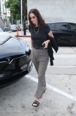 COURTENEY COX Arrives at Craig