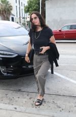 COURTENEY COX Arrives at Craig