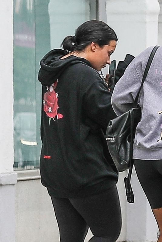 DEMI LOVATO Heading to a Tanning Salon in Beverly Hills 06/17/2019
