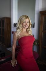 DONNA D