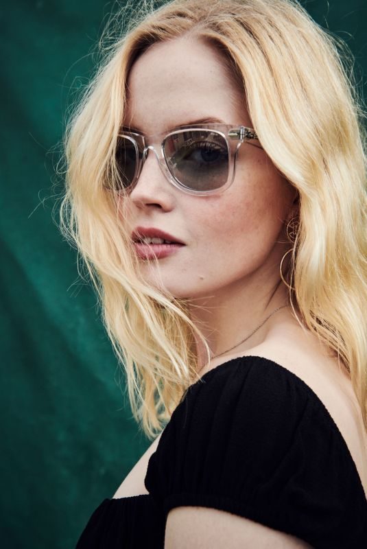 ELLIE BAMBER for Ray-ban Studios at All Points East Festival, May 2019