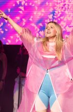 ELLIE GOULDING Performs at Wild 94.9