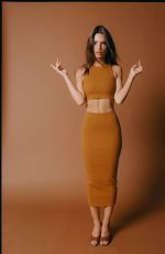 EMILY RATAJKOWSKI - Inamorata Body, June 2019
