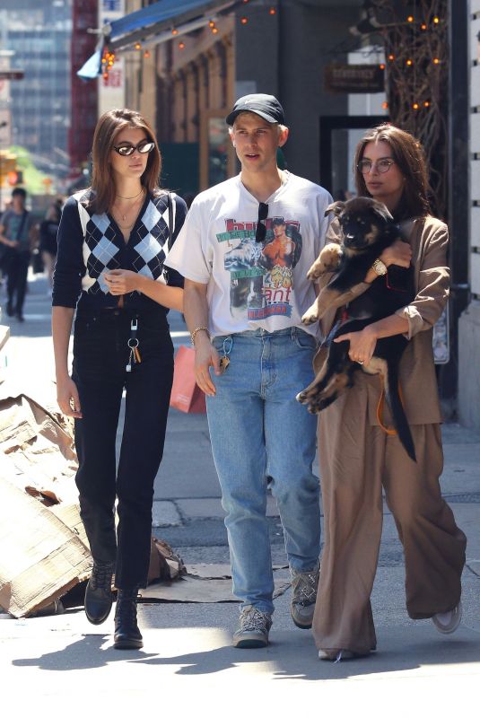 EMILY RATAJKOWSKI, KAIA GERBER and Tommy Dorfman Out in New York 06/03/2019