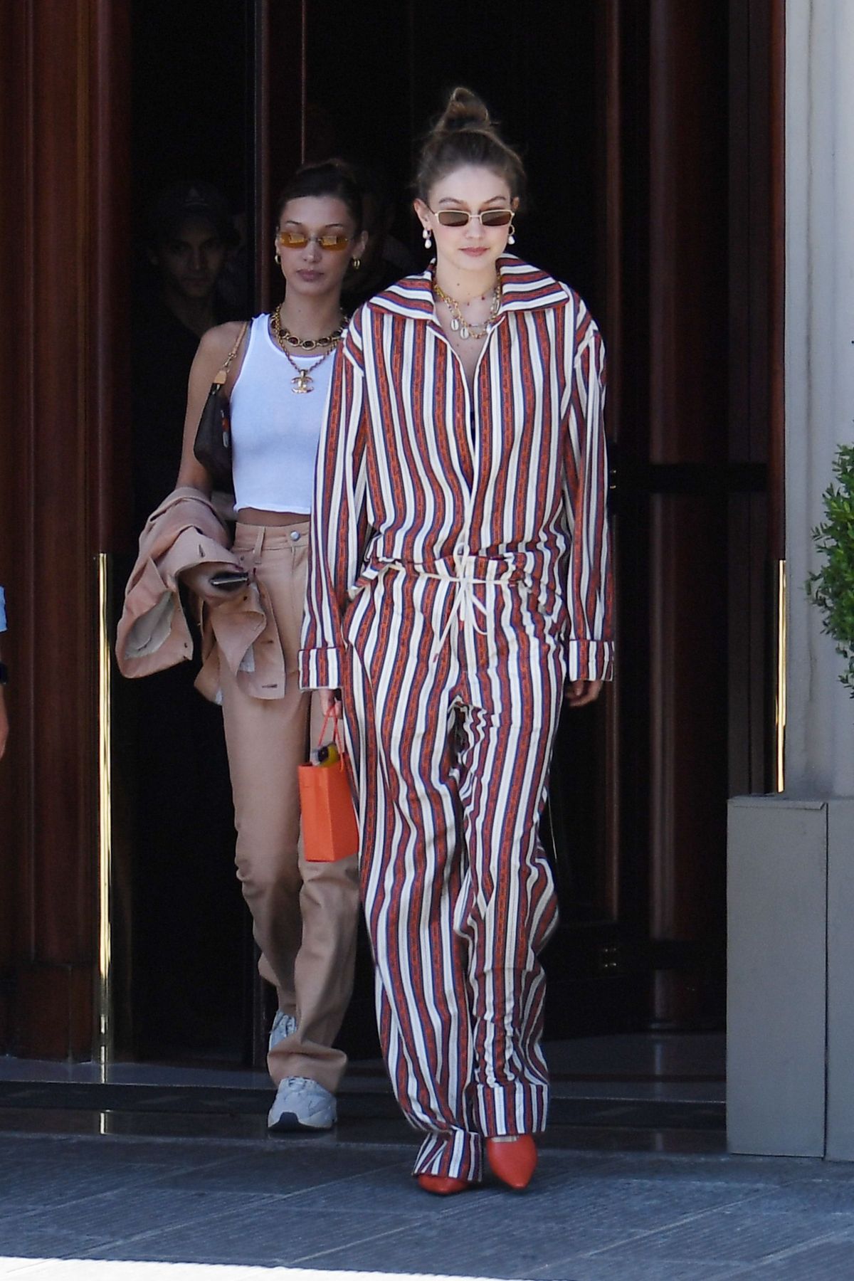gigi-and-bella-hadid-out-in-florence-06-13-2019-6.jpg
