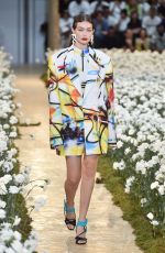 GIGI HADID at Off-white Runway Show in Paris 06/19/2019