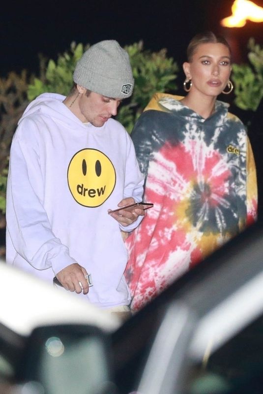 HAILEY and Justin BIEBER Out for Dinner in Malibu 06/06/2019