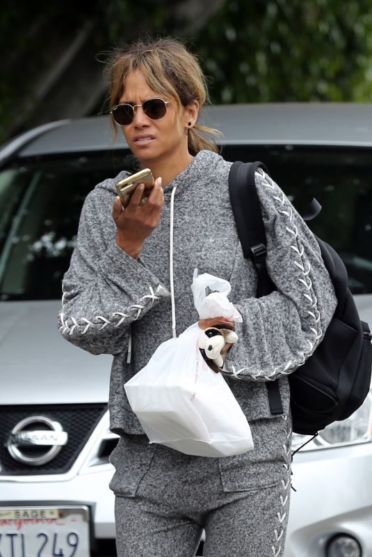 HALLE BERRY Leaves a Gym in Los Angeles 06/13/2019