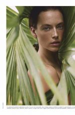 HANNAH FERGUSON in Vogue Magazine, Mexico June 2019