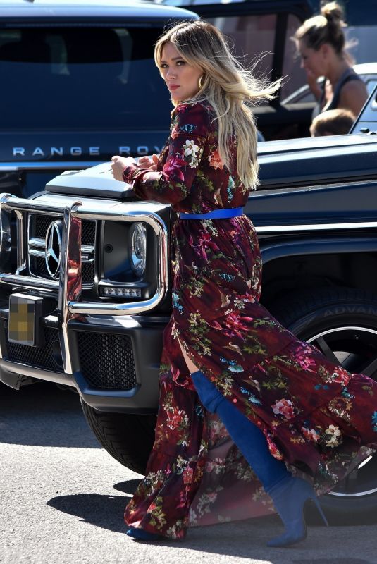 HILARY DUFF Picking Up Her Son in Studio City 05/30/2019