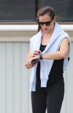 JENNIFER GARNER Leaves Body by Simone in Brentwood 06/22/2019