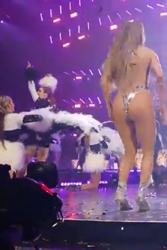 JENNIFER LOPEZ - It