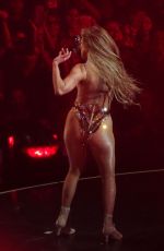 JENNIFER LOPEZ Performs at It