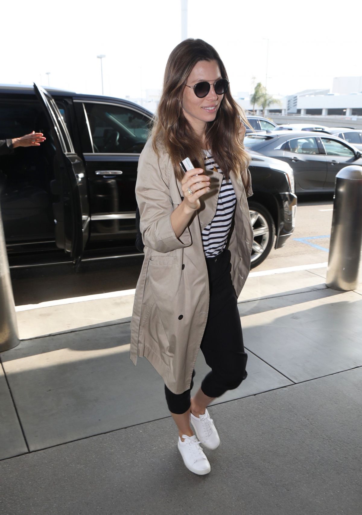 JESSICA BIEL at Los Angeles International Airport 06/12/2019 – HawtCelebs