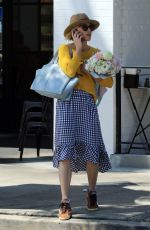 JULIE BOWEN at Joan