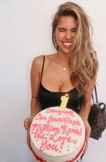 KARA DEL TORO Celebrates 1 Million Folowers on Instagram - 06/05/2019