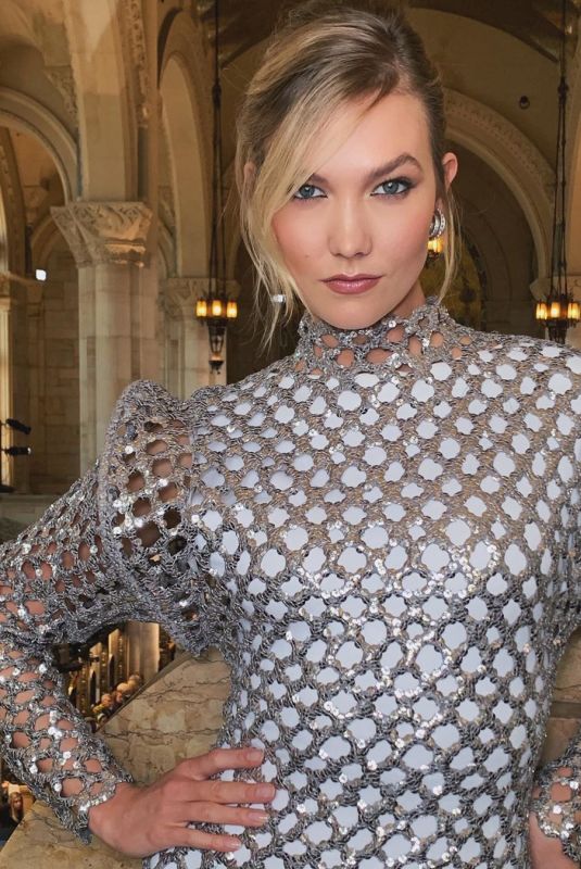 KARLIE KLOSS - Instagram Pictures, June 2019