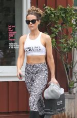 KATE BECKINSALE Shopping at Brentwood Country Market 06/14/2019