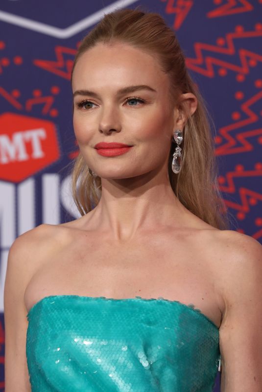 KATE BOSWORTH at 2019 CMT Music Awards in Nashville 06/05/2019