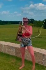 KATE UPTON Popping Champagne - 06/10/2019 Instagram Pictures and Video