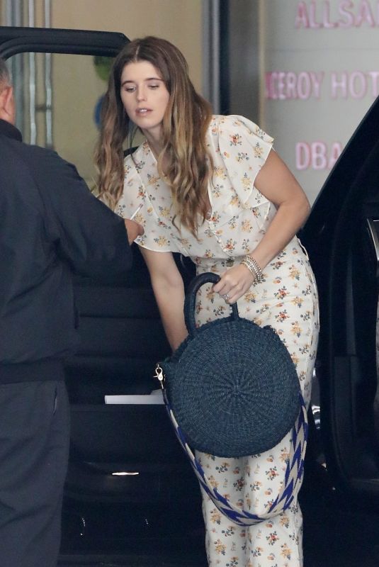 KATHERINE SCHWARZENEGGER Preparing for Her Wedding in Beverly Hills 05/31/2019
