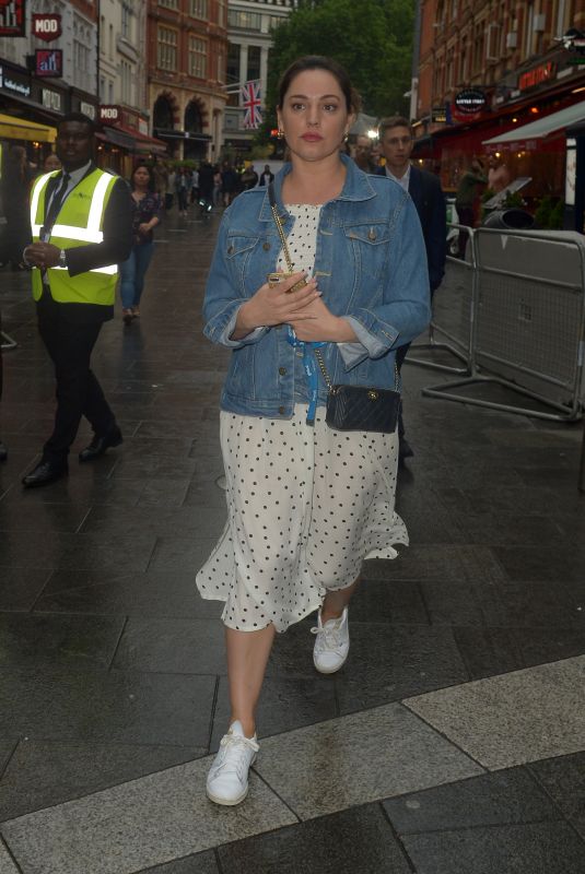 KELLY BROOK Arrives at Global Radio in London 06/18/2019